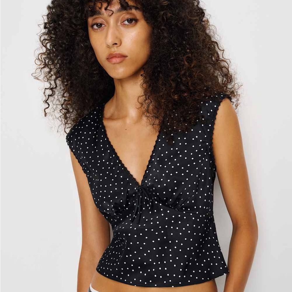 NWT Reformation Cherry Top in Selene Sz 6
